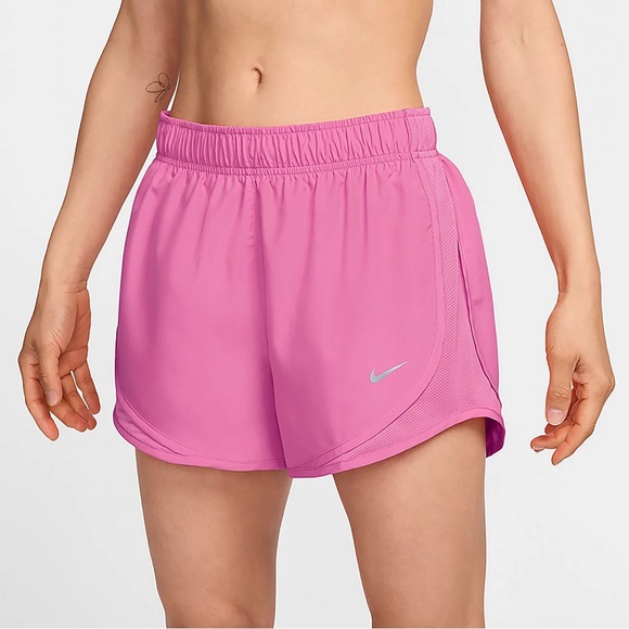 Nike Pink Athletic Shorts Lightweight Breathable Design - XL - Picture 1 of 2